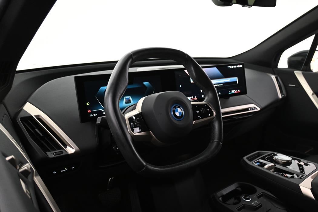 BMW iX 2024