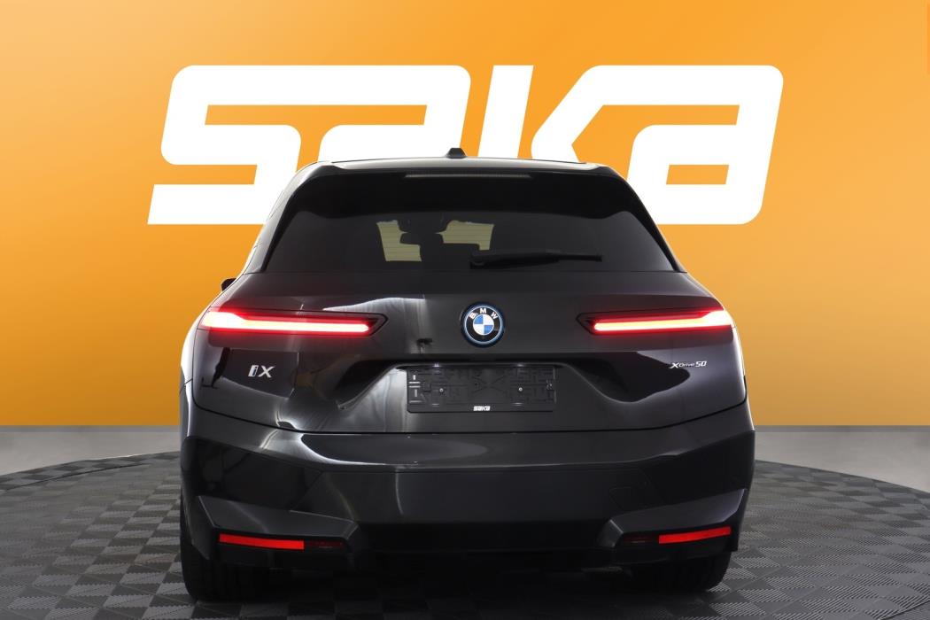 BMW iX 2024