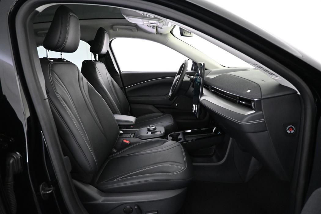 FORD Mustang Mach-E 2022