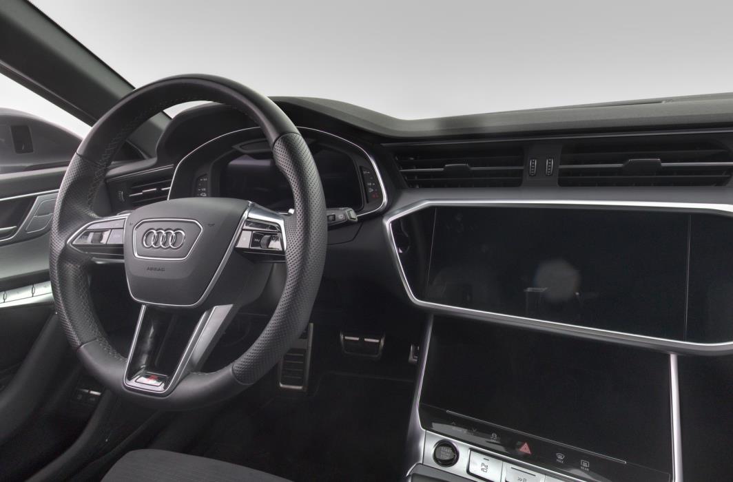 AUDI A6 2023
