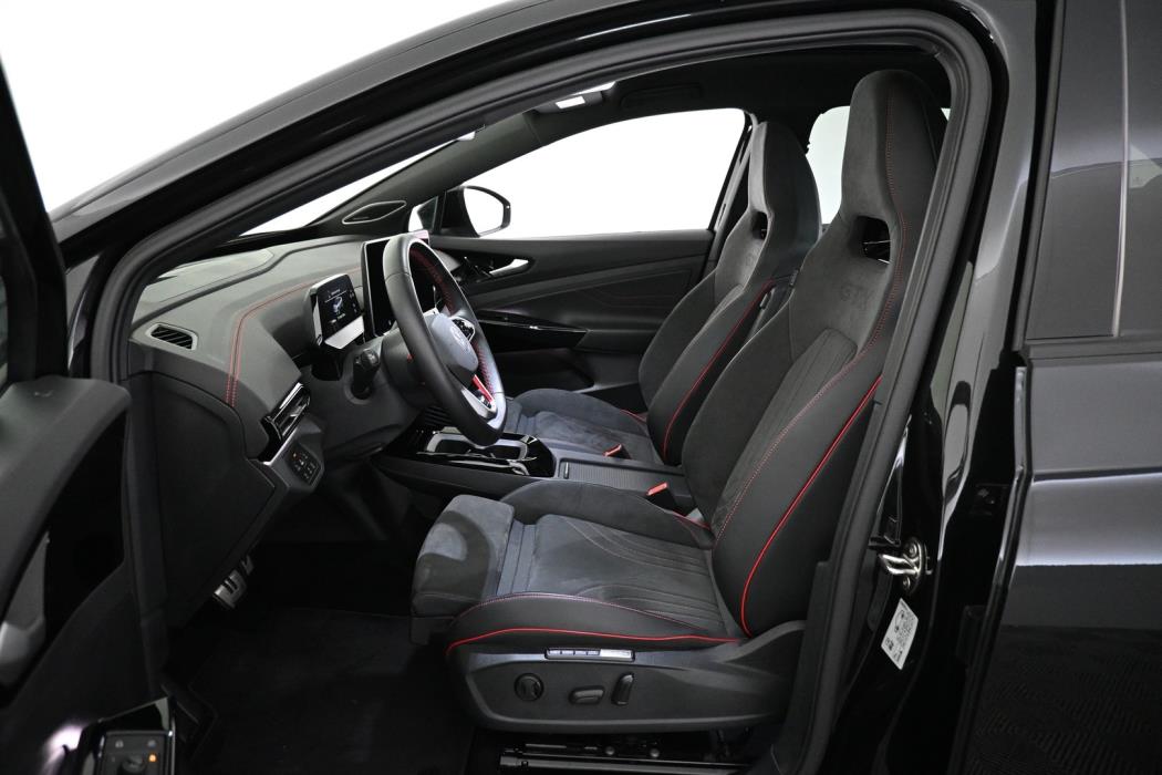 VOLKSWAGEN ID.5 2025