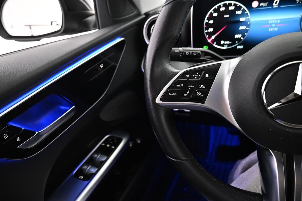MERCEDES-BENZ C 2023