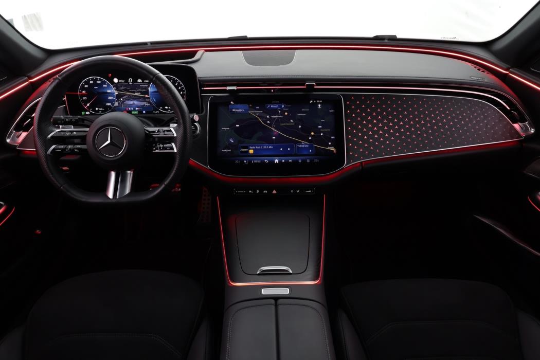 MERCEDES-BENZ E 2025
