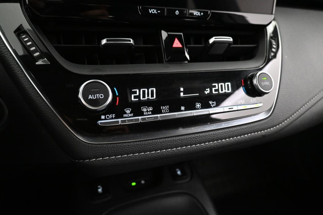 TOYOTA Corolla 2023