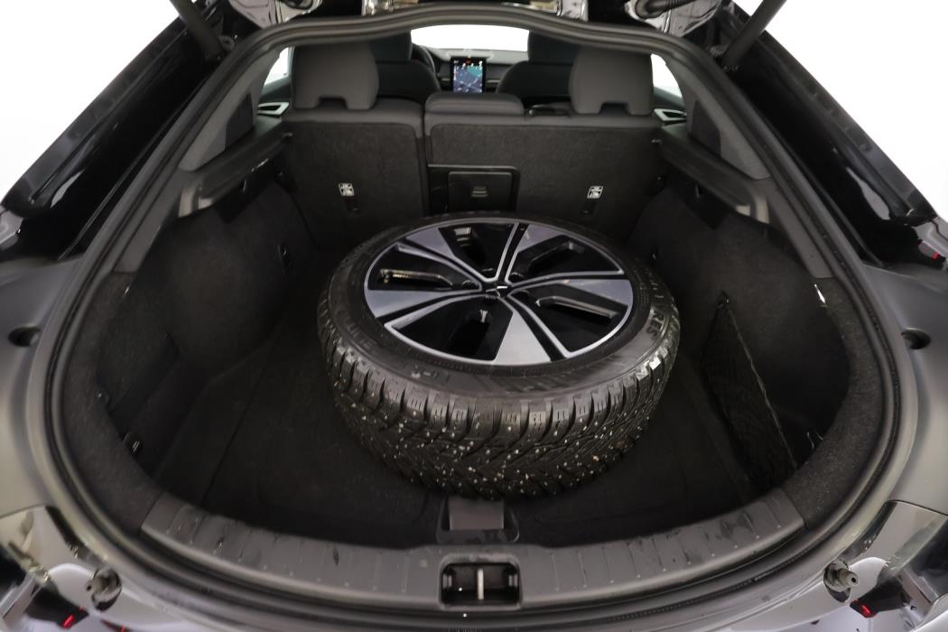 POLESTAR 2 2023