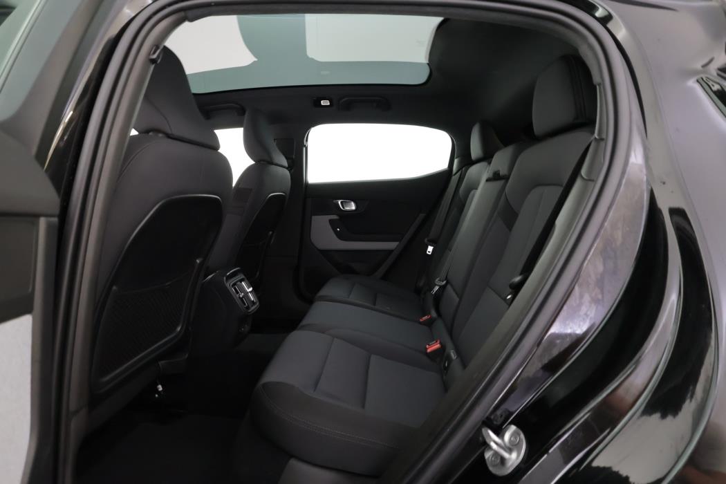 POLESTAR 2 2023