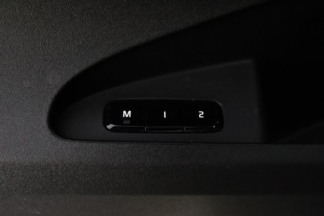 POLESTAR 2 2023
