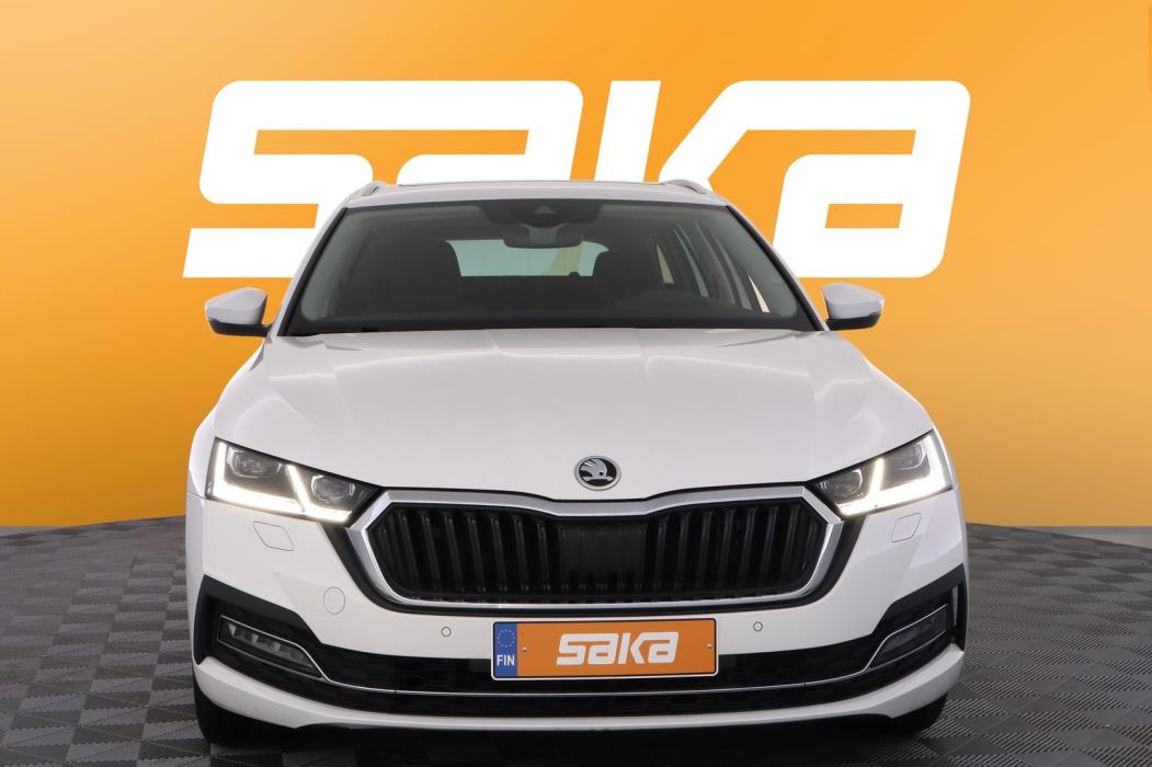 SKODA Octavia 2024