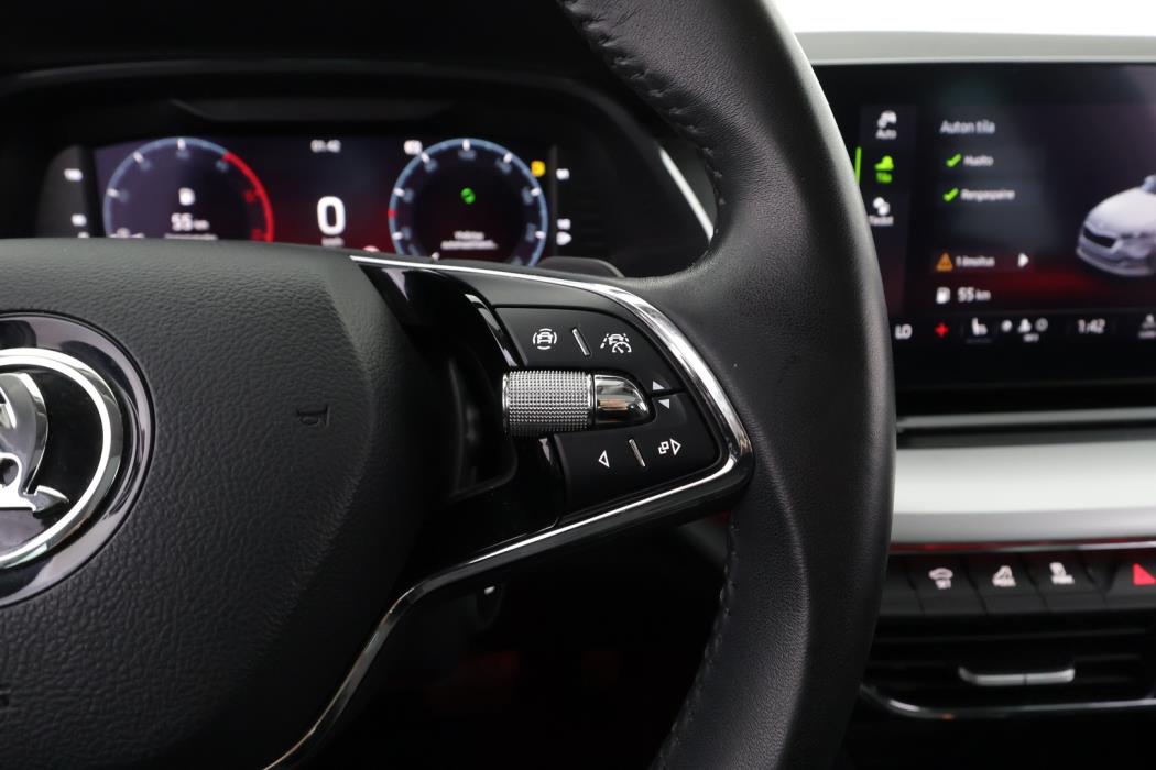 SKODA Octavia 2024