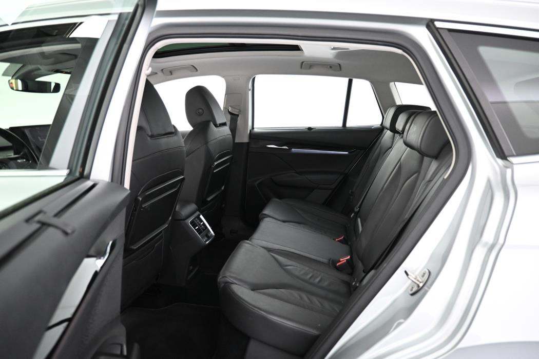 SKODA Enyaq 2021