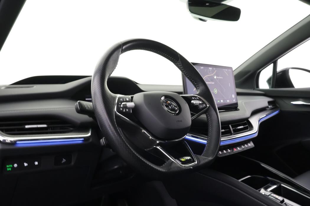 SKODA Enyaq 2023