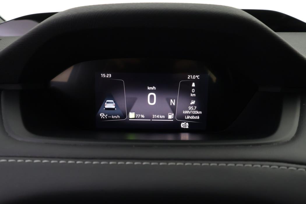 SKODA Enyaq 2023