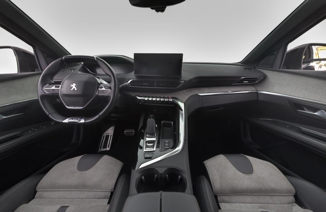 PEUGEOT 3008 2021