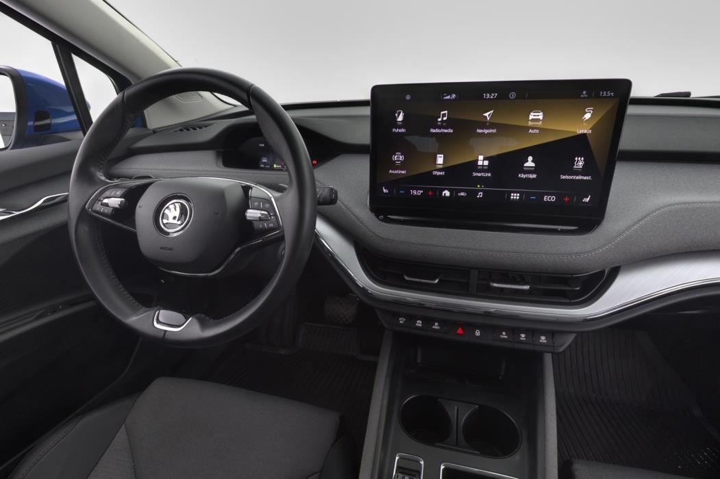 SKODA Enyaq 2023