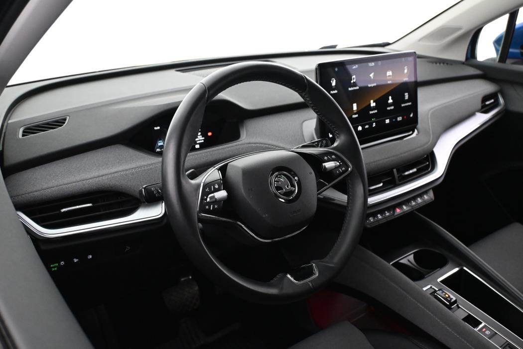 SKODA Enyaq 2023