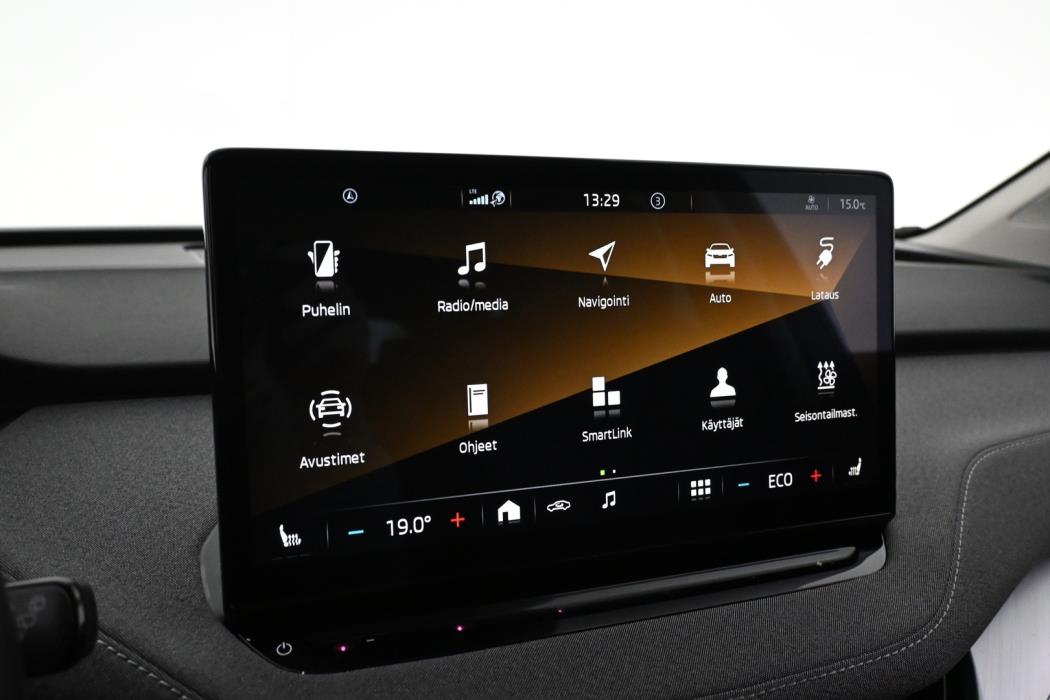 SKODA Enyaq 2023