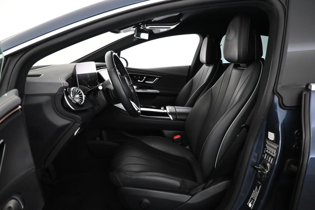 MERCEDES-BENZ EQE 2023