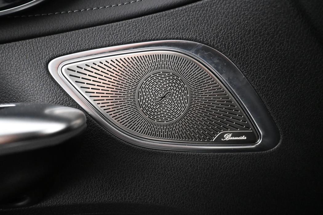 MERCEDES-BENZ EQE 2023