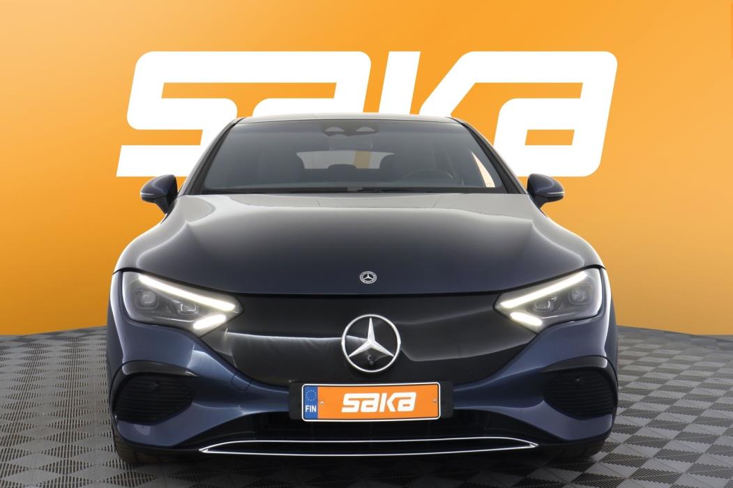 MERCEDES-BENZ EQE 2023