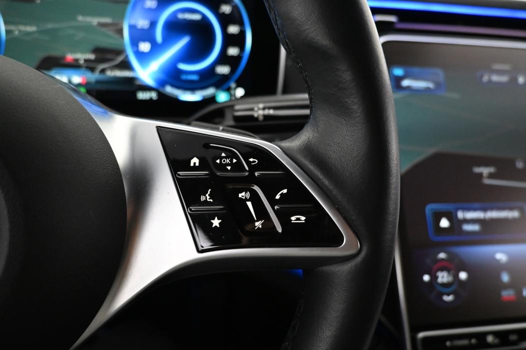 MERCEDES-BENZ EQE 2023