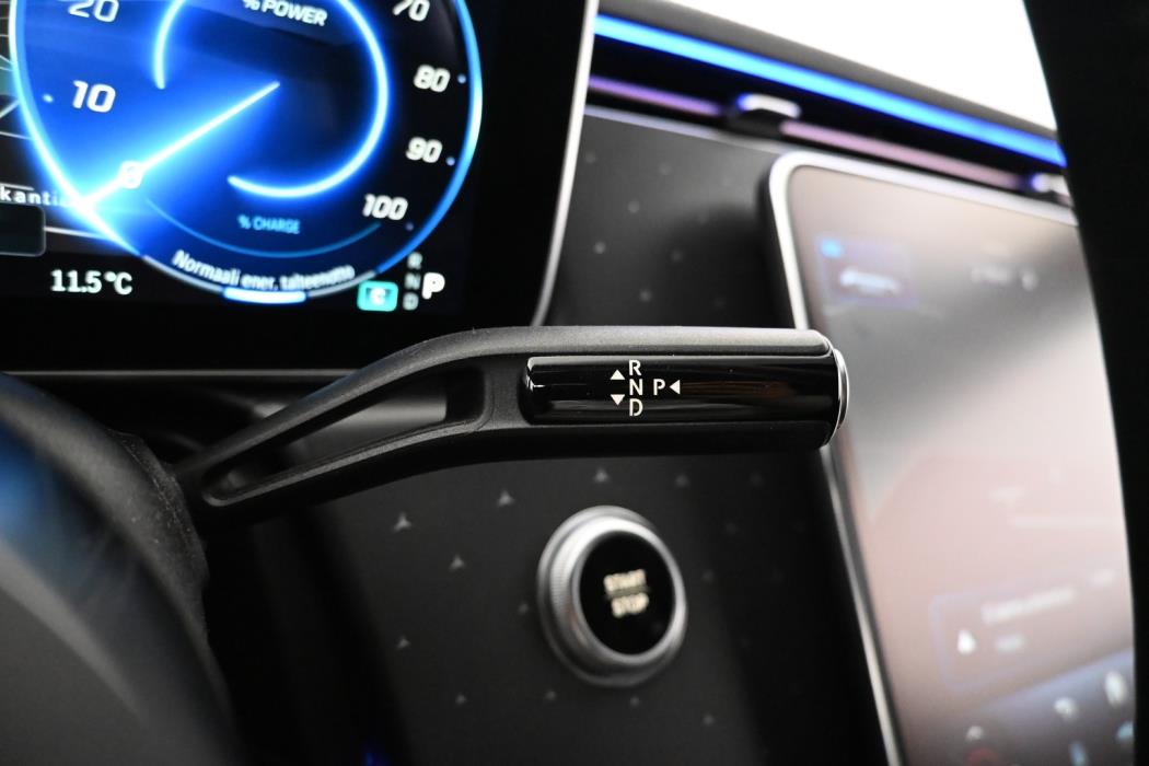 MERCEDES-BENZ EQE 2023