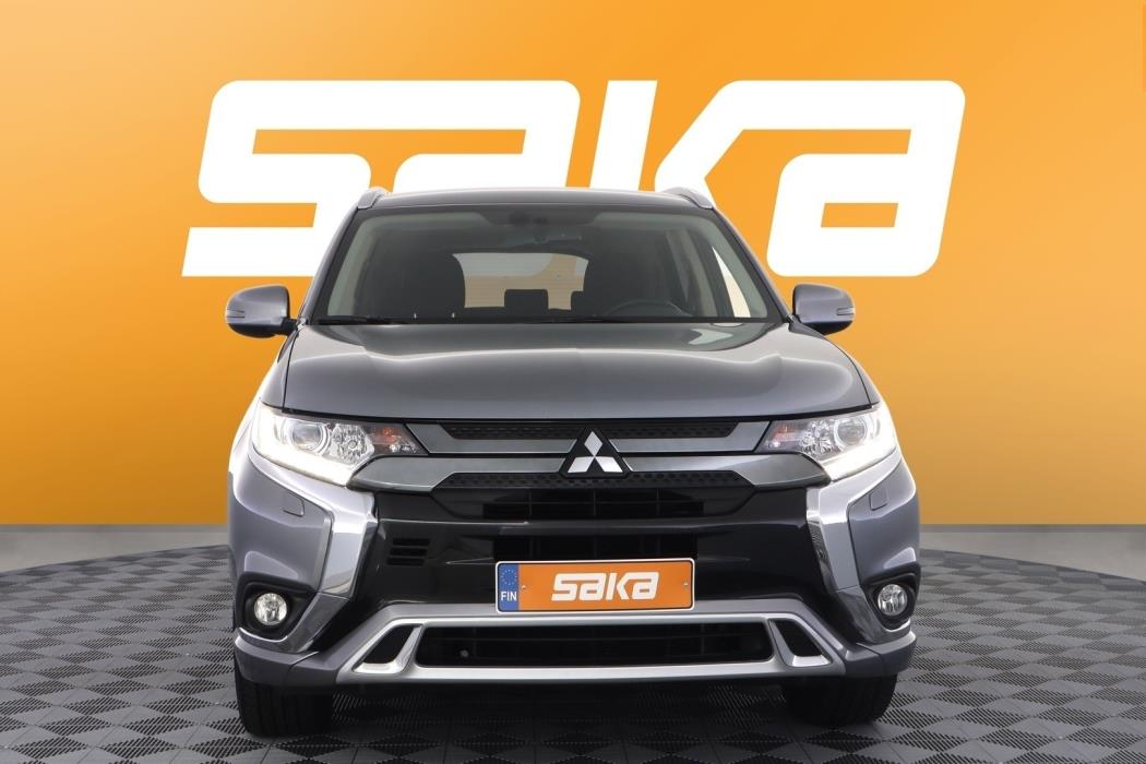 MITSUBISHI Outlander PHEV 2020