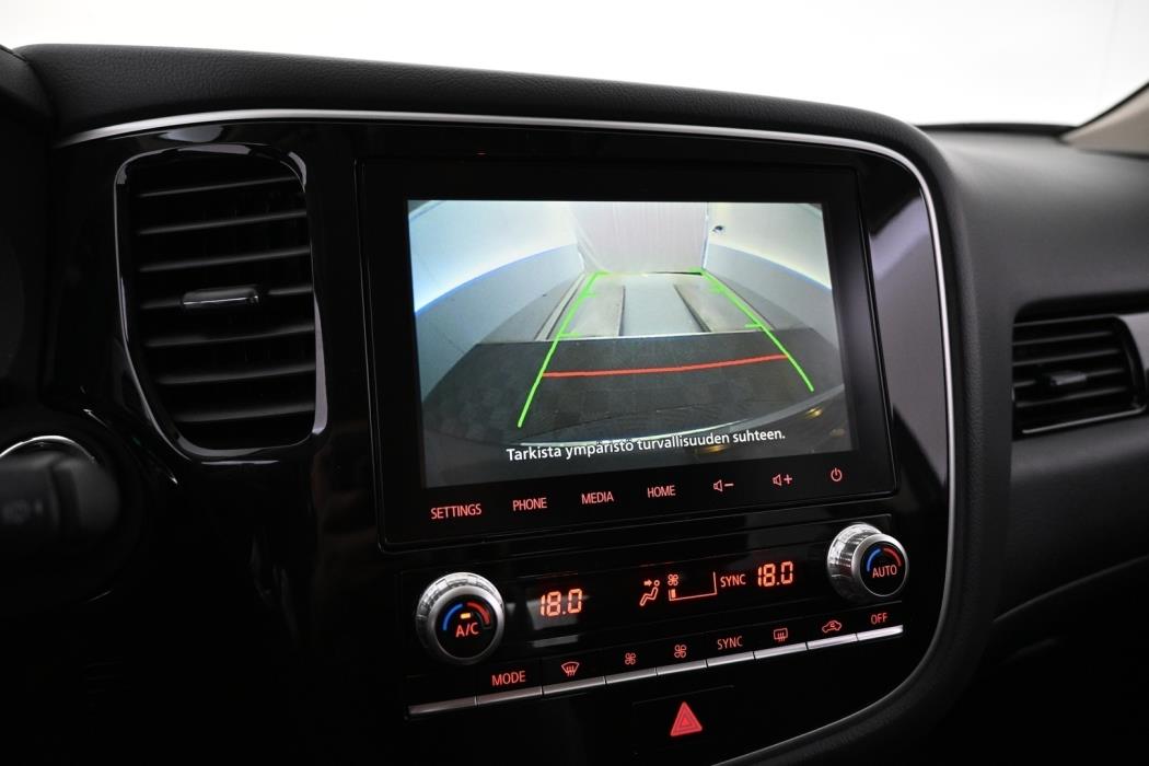 MITSUBISHI Outlander PHEV 2020