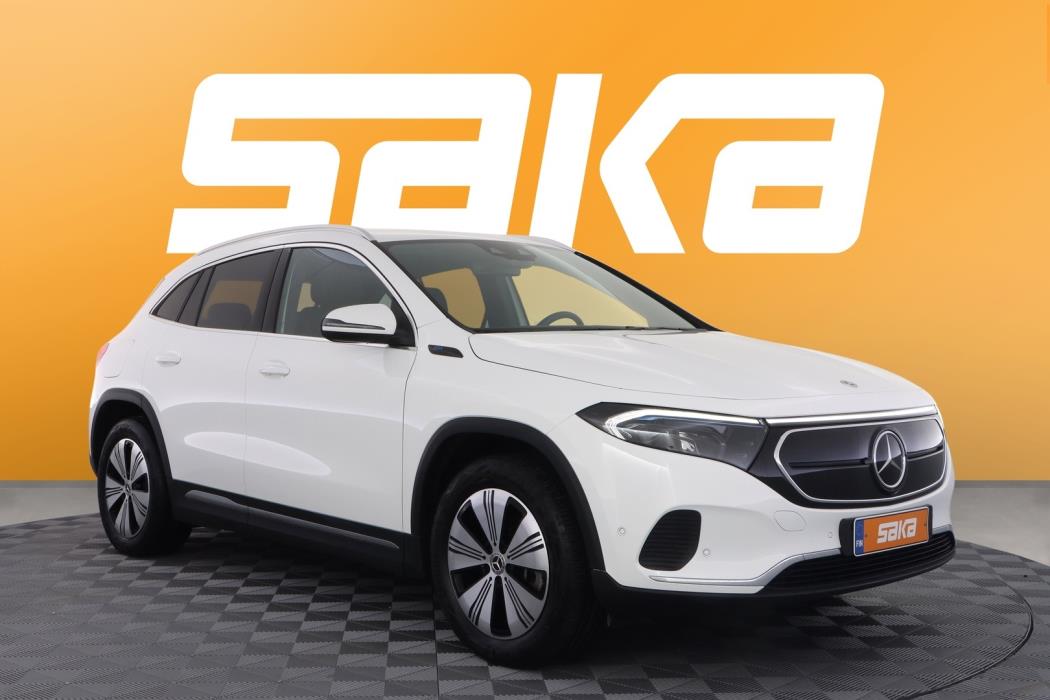 MERCEDES-BENZ EQA 2022