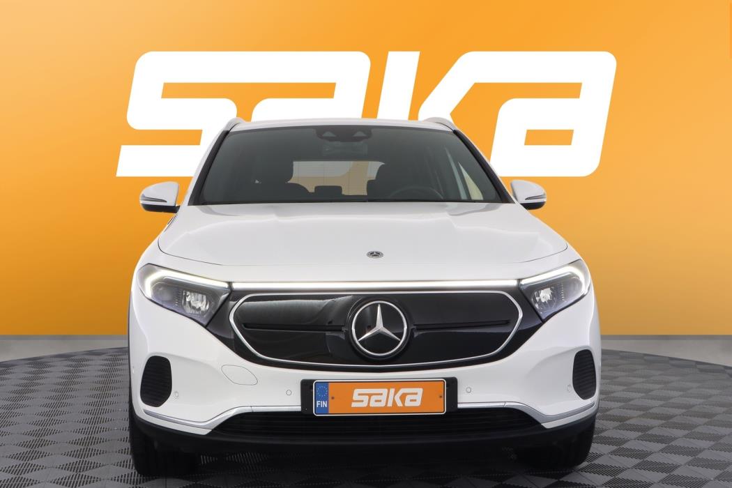 MERCEDES-BENZ EQA 2022