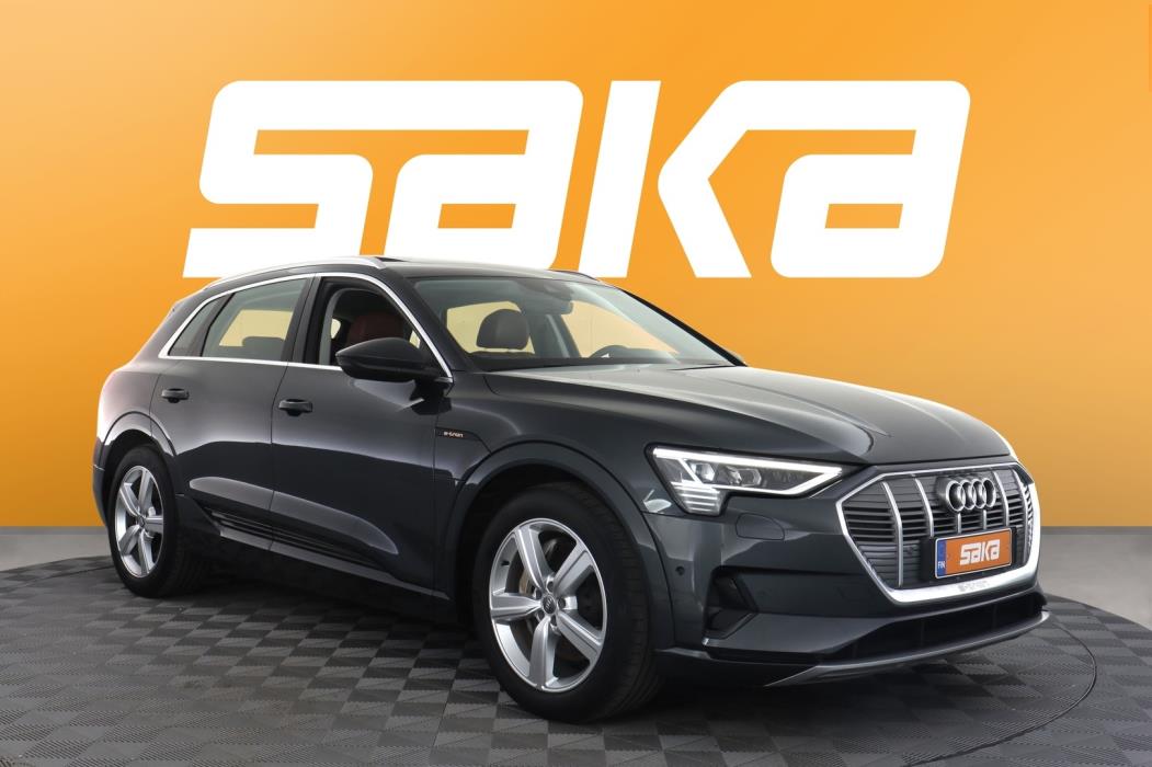 AUDI e-tron 2020