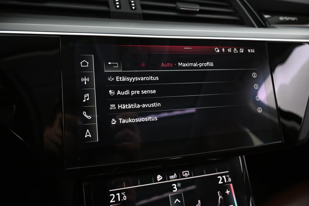 AUDI e-tron 2020
