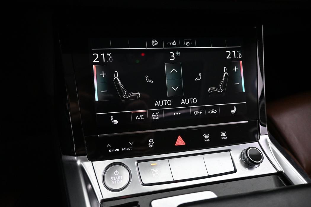 AUDI e-tron 2020