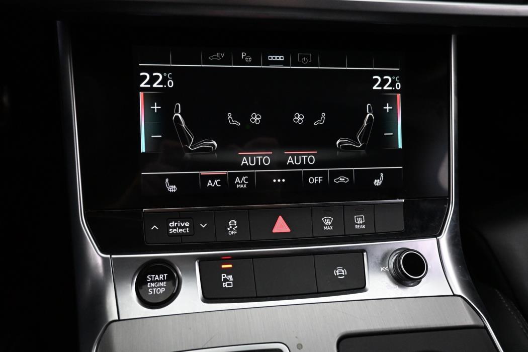 AUDI A6 2023