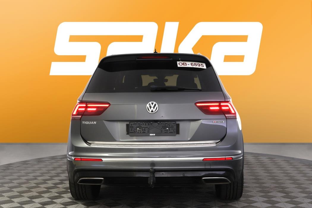 VOLKSWAGEN Tiguan 2018