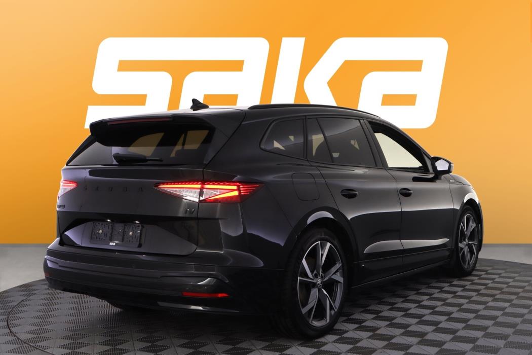 SKODA Enyaq 2023