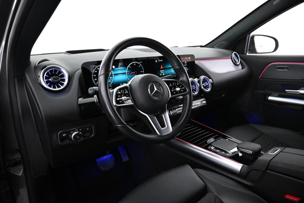 MERCEDES-BENZ EQA 2023