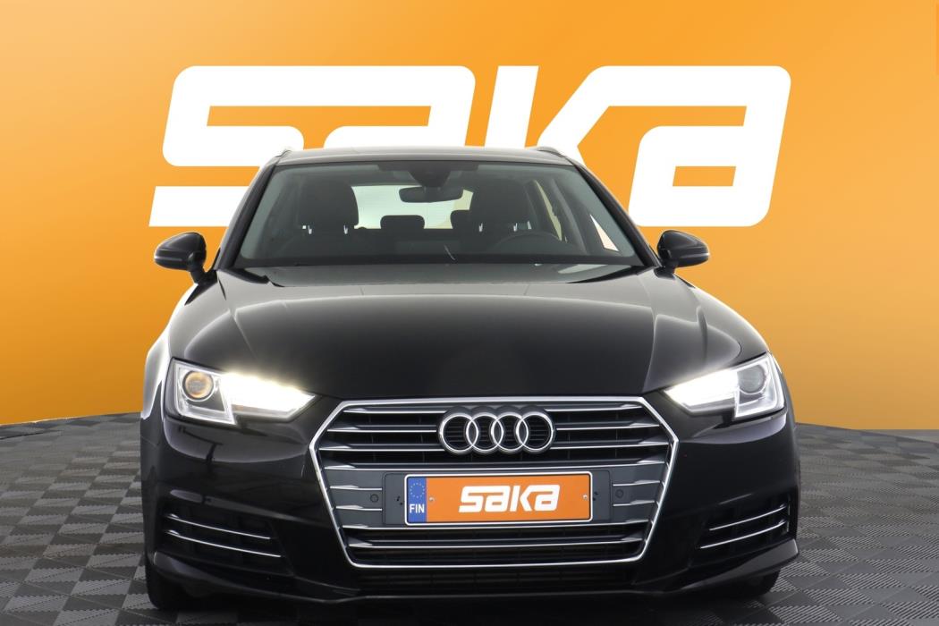 AUDI A4 2018