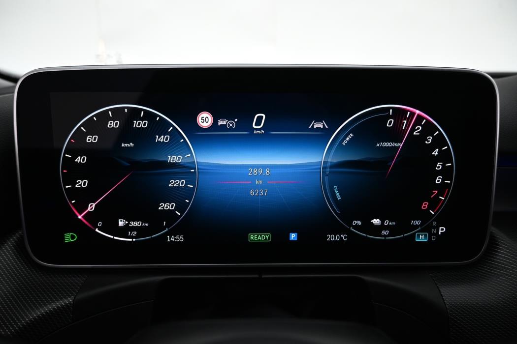 MERCEDES-BENZ C 2025