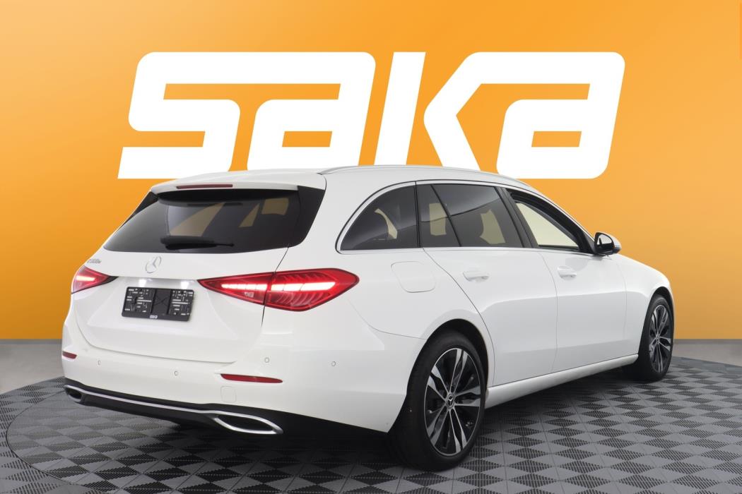 MERCEDES-BENZ C 2025