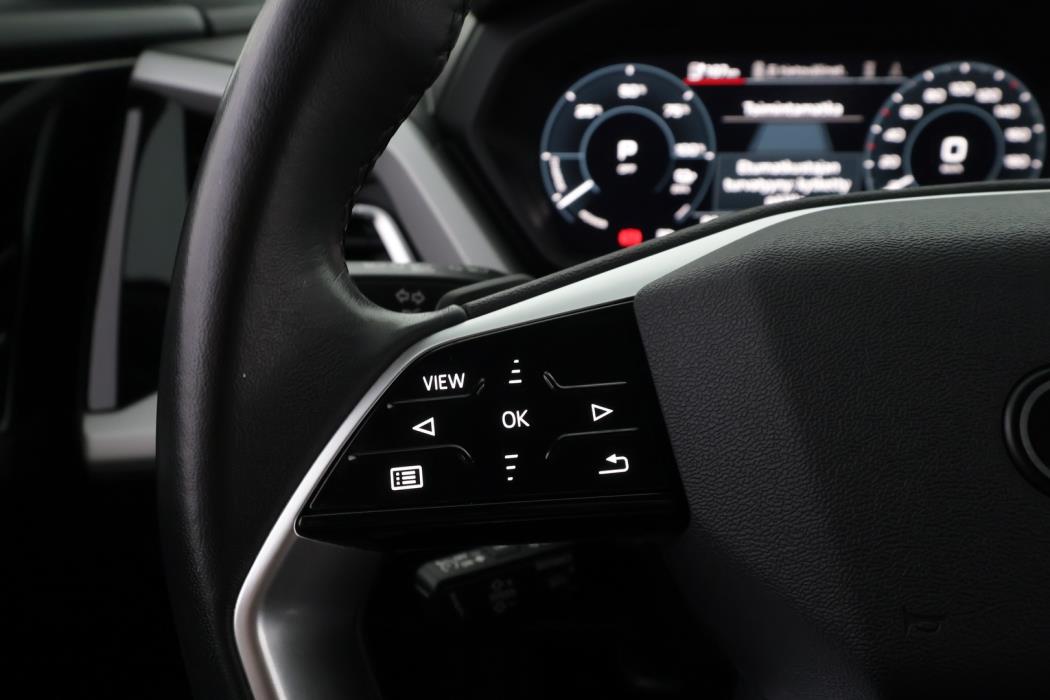 AUDI Q4 e-tron 2023
