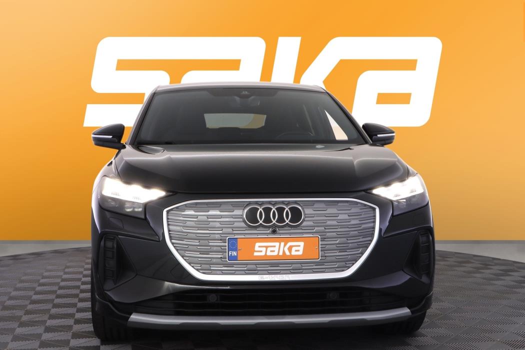 AUDI Q4 e-tron 2023