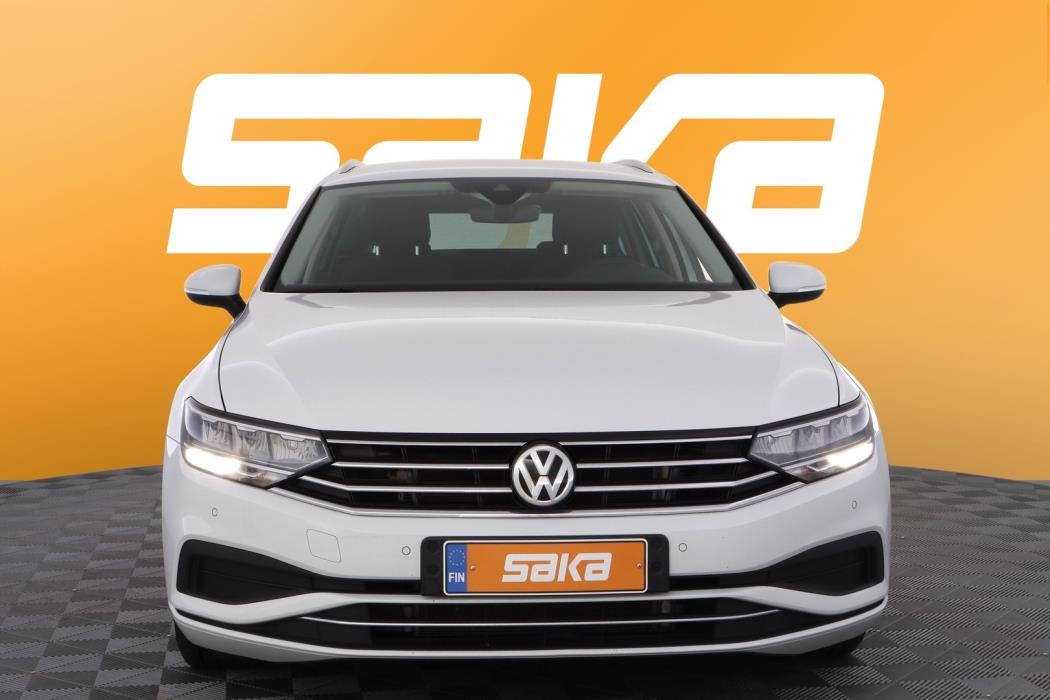 VOLKSWAGEN Passat 2020