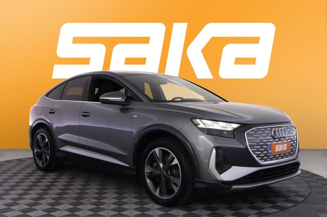 AUDI Q4 e-tron 2024