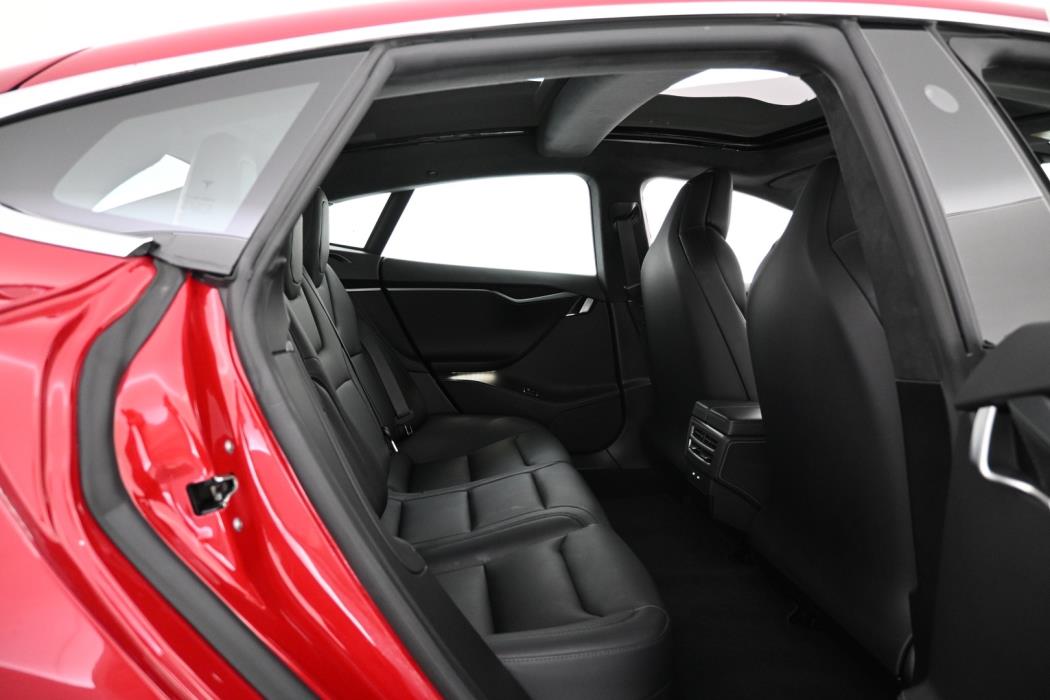 TESLA Model S 2018