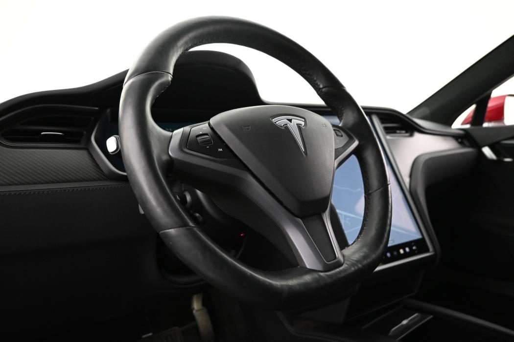TESLA Model S 2018