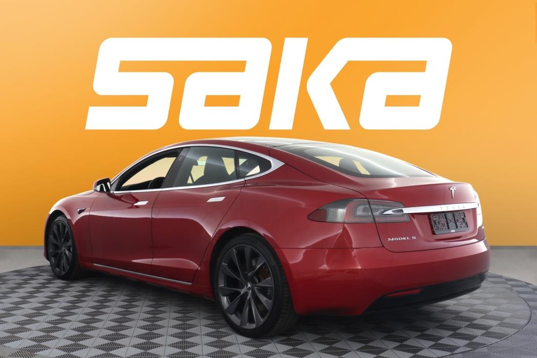TESLA Model S 2018