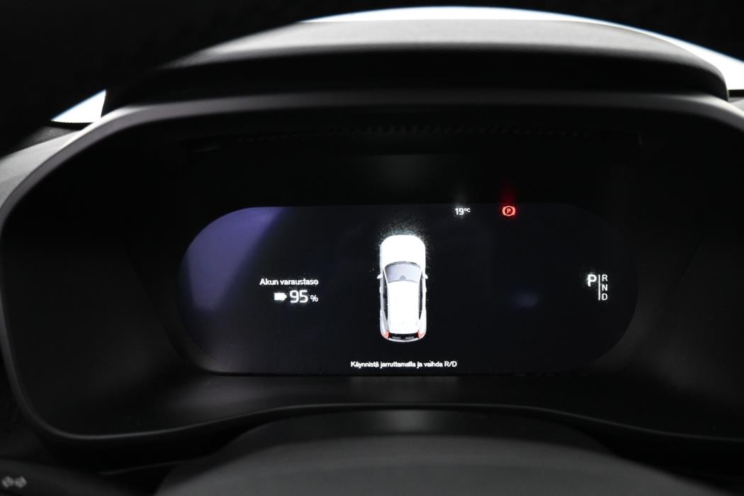 VOLVO XC40 2023