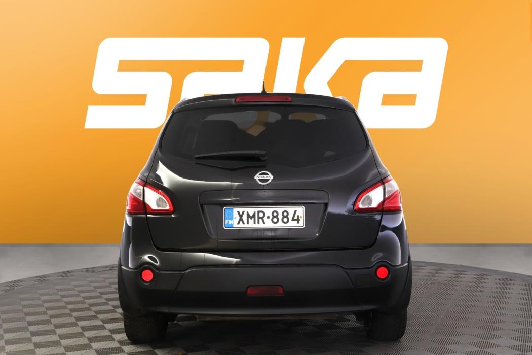 NISSAN Qashqai+2 2011
