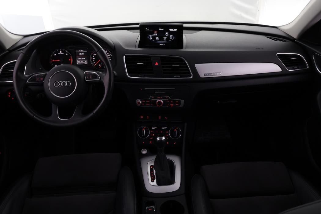 AUDI Q3 2016