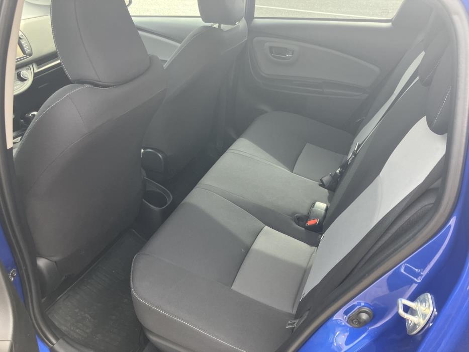 TOYOTA Yaris 2018